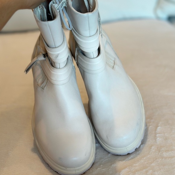 Ecco Tredtray Moto Leather Booties - 7.5 - Picture 2 of 5